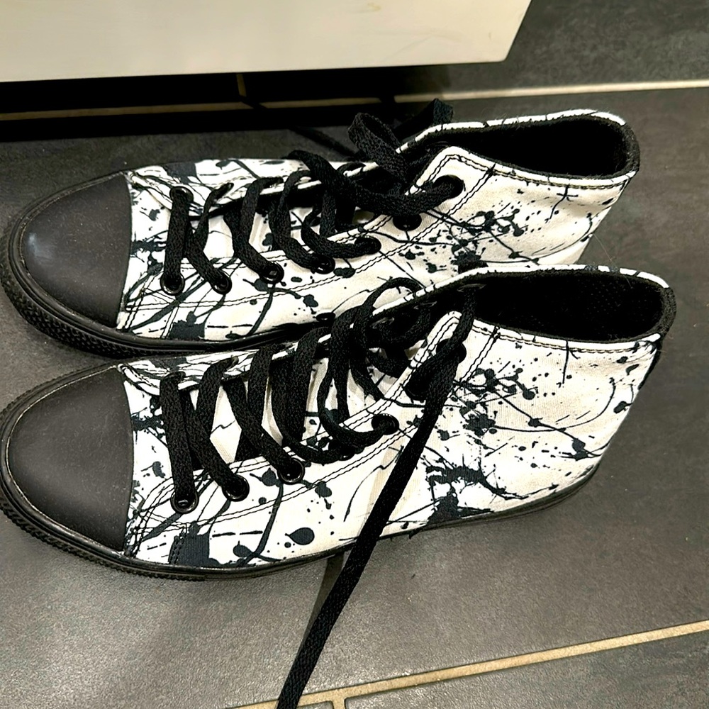 RAAD high top size 8 women’s 6 1/2 men